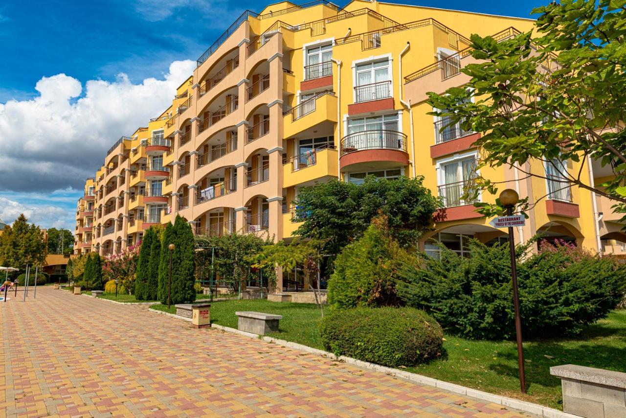 Menada Grand Resort Apartments アヘロイ エクステリア 写真