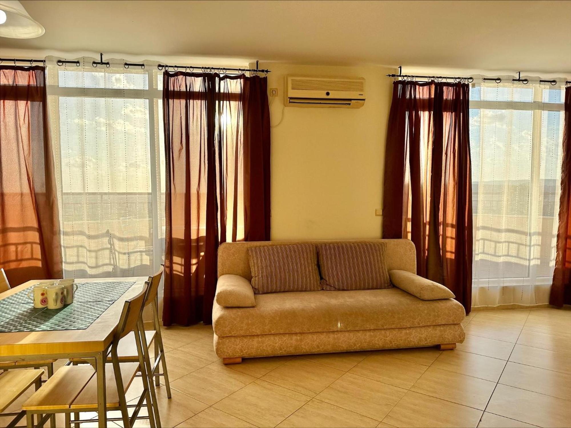 Menada Grand Resort Apartments アヘロイ 部屋 写真