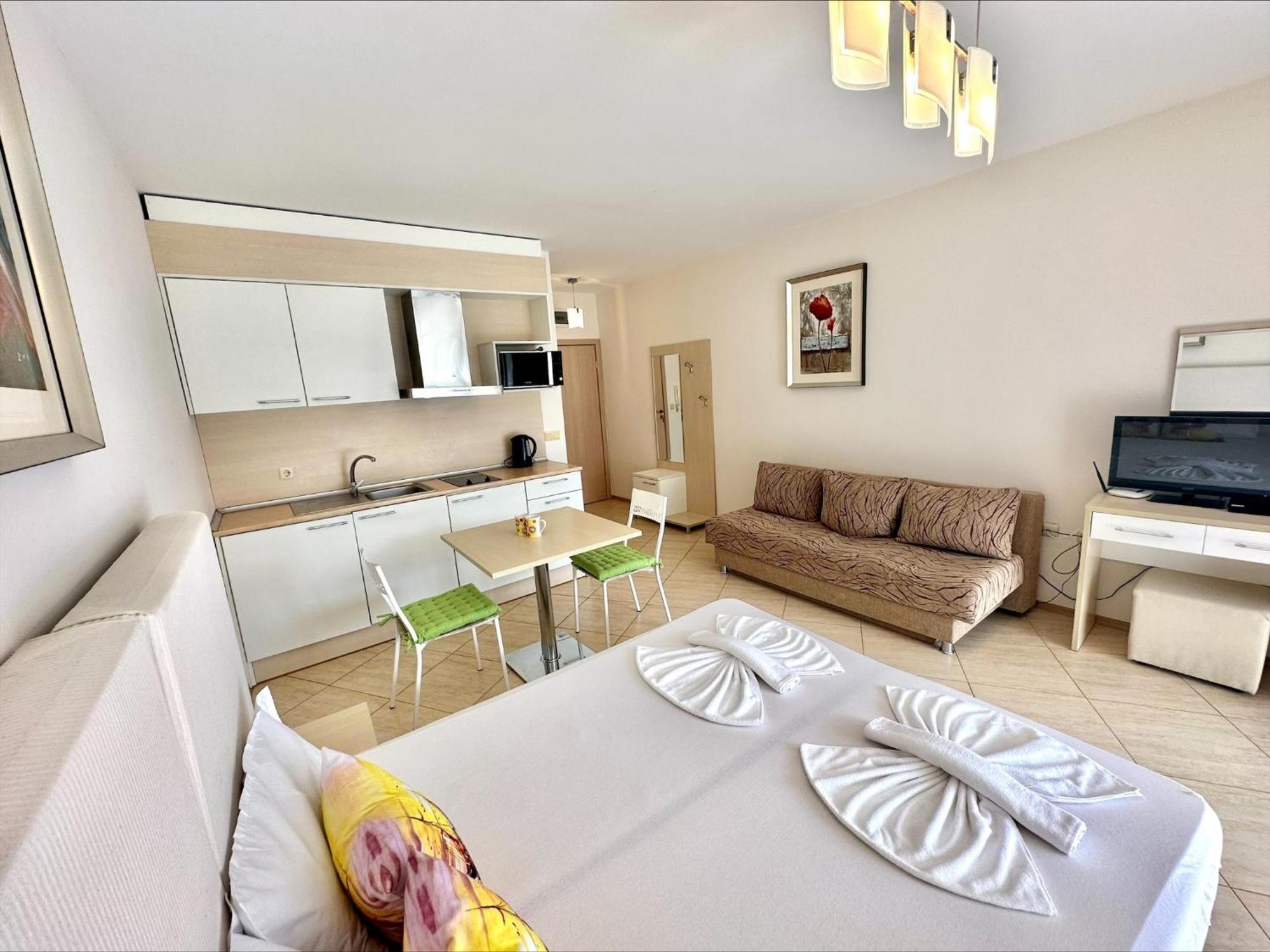 Menada Grand Resort Apartments アヘロイ 部屋 写真